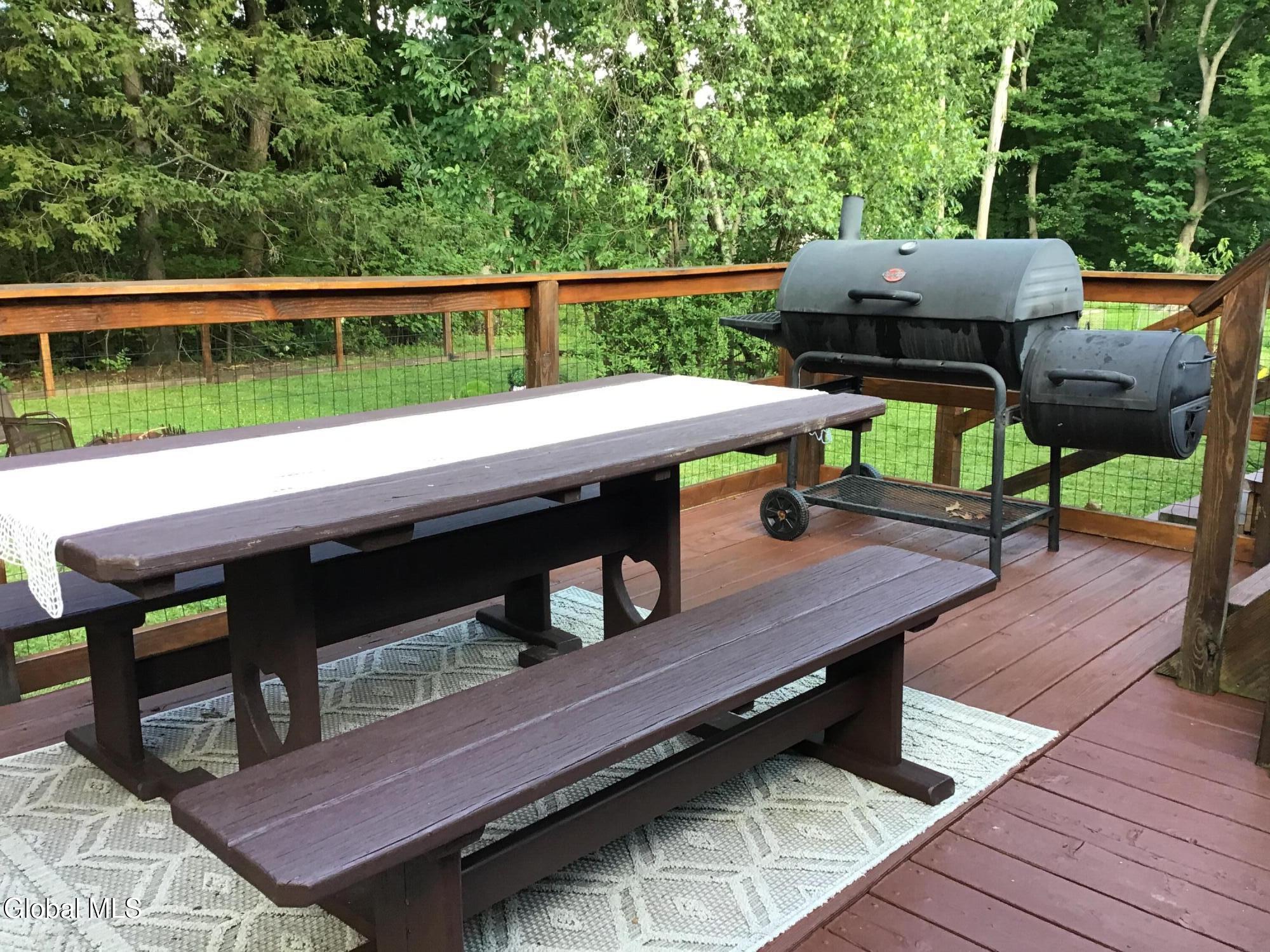 40 Glendale Road Latham NY 12110