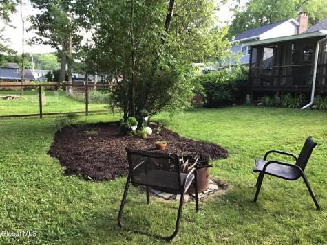 40 Glendale Road Latham NY 12110