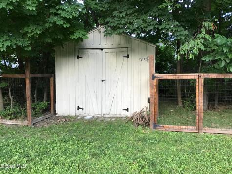 40 Glendale Road Latham NY 12110