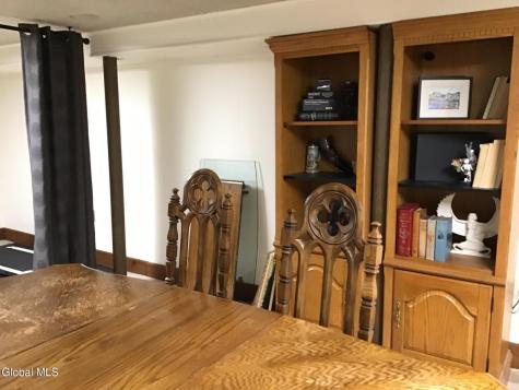 40 Glendale Road Latham NY 12110