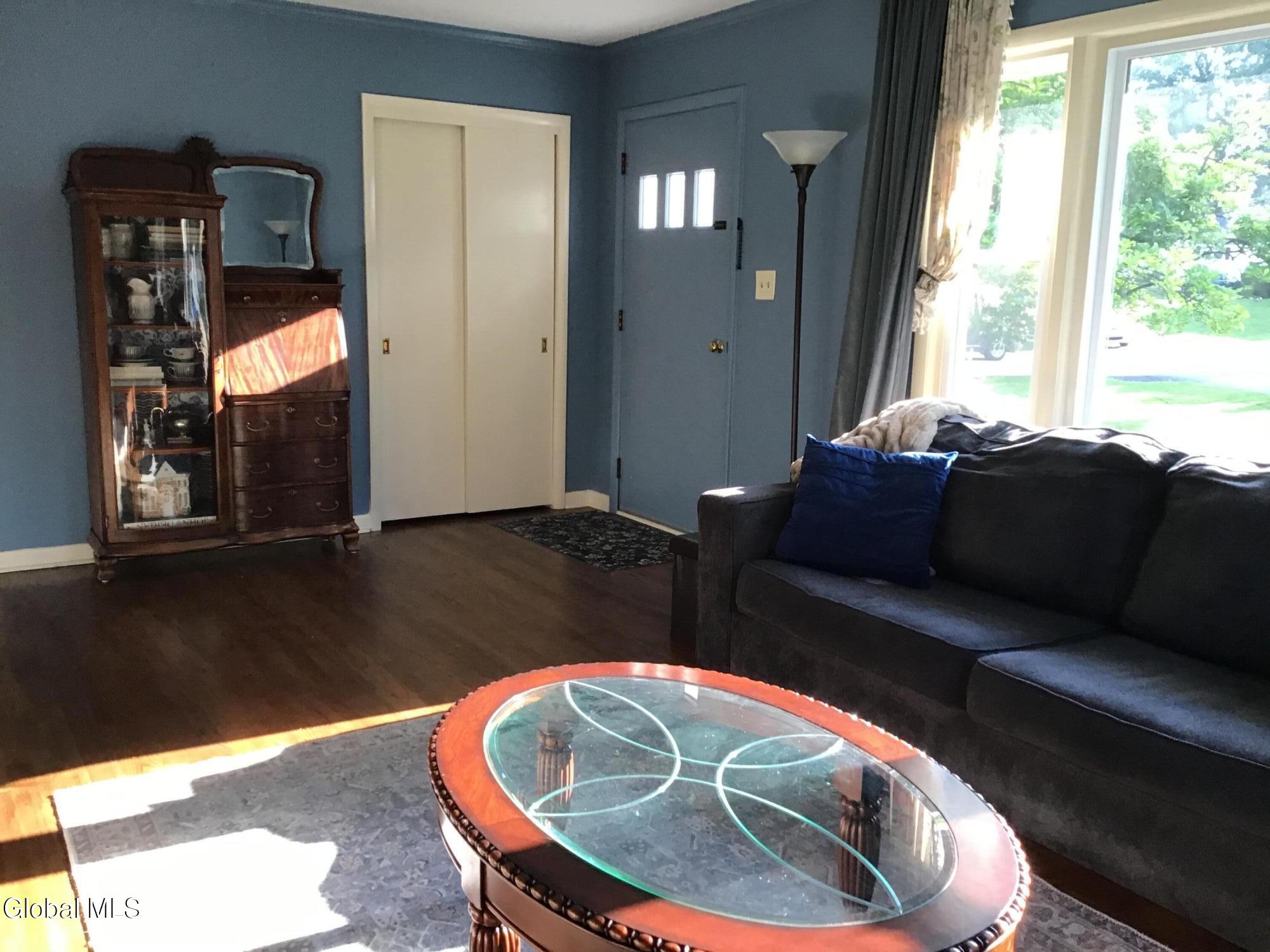 40 Glendale Road Latham NY 12110