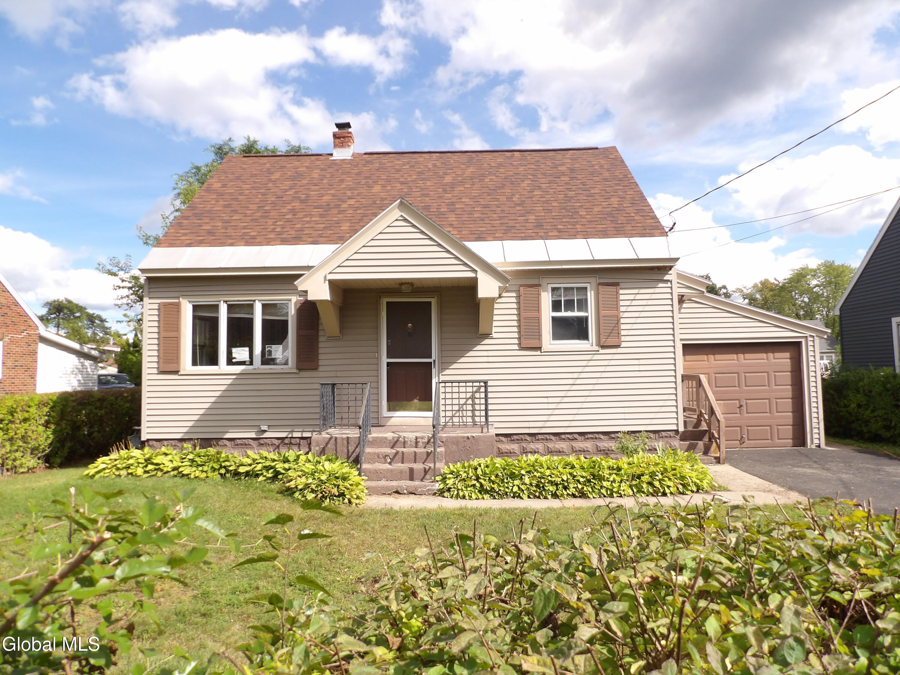 3236 Harold Street Schenectady NY 12306