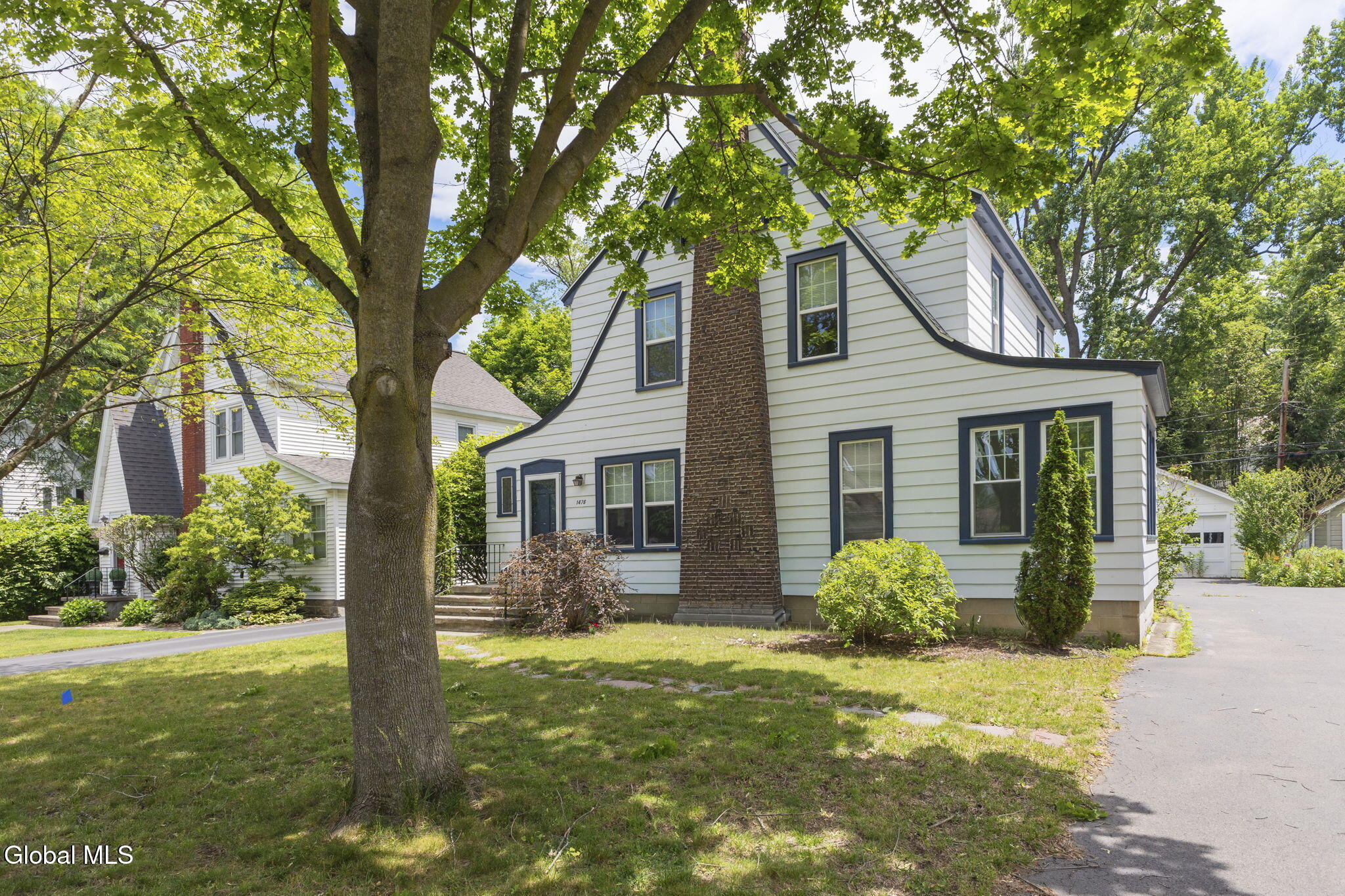 1476 Regent Street Niskayuna NY 12309