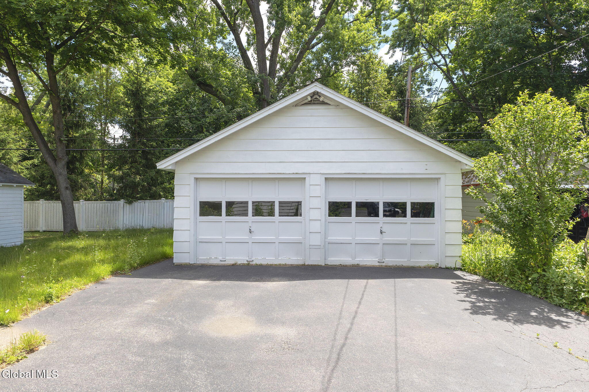 1476 Regent Street Niskayuna NY 12309