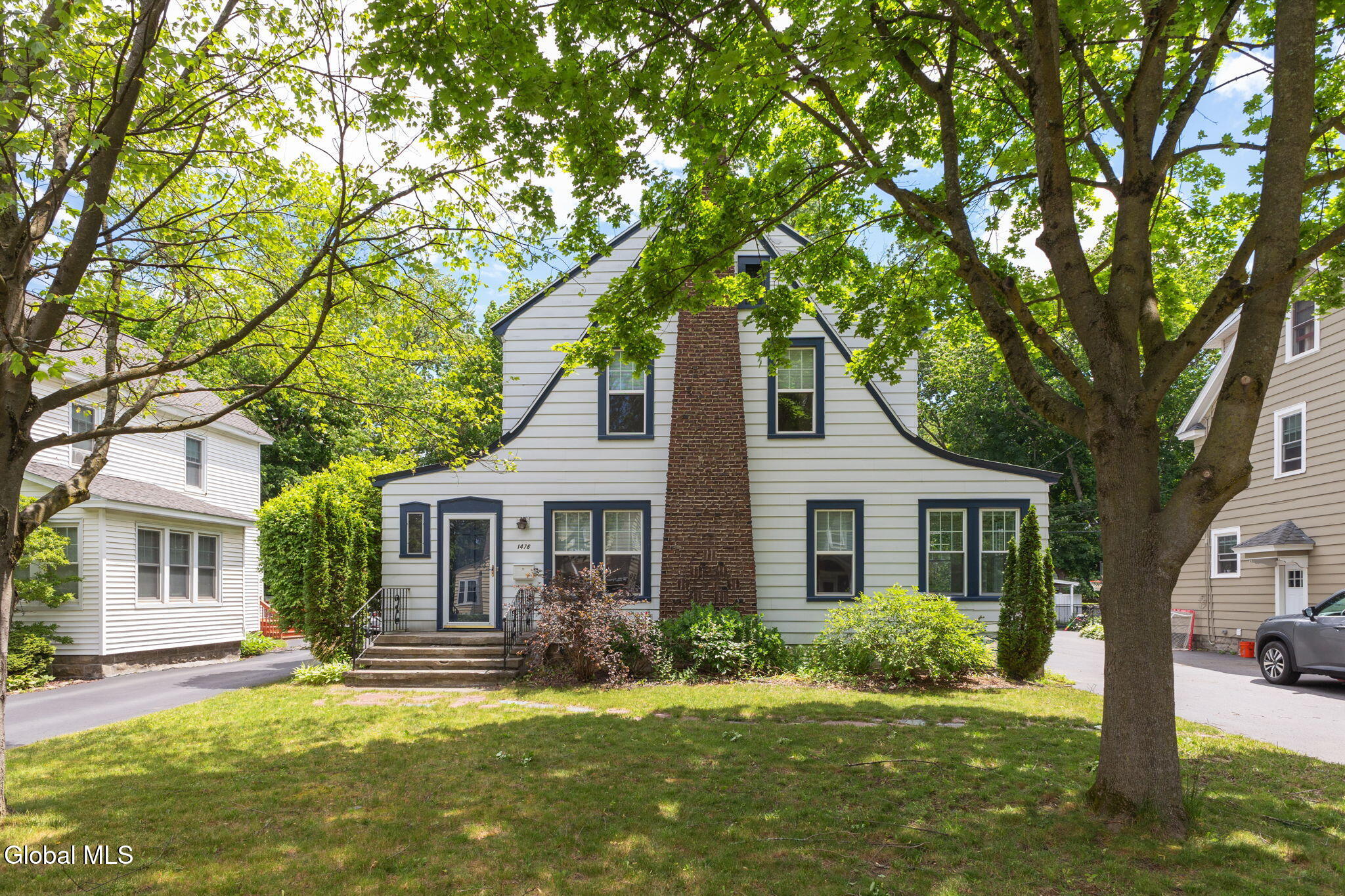 1476 Regent Street Niskayuna NY 12309