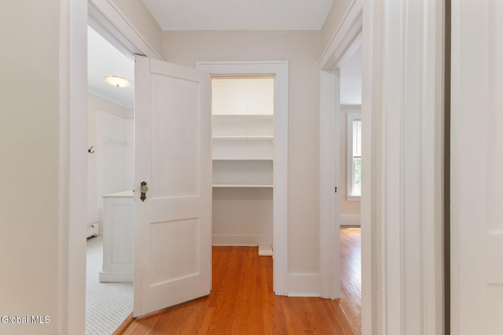 1476 Regent Street Niskayuna NY 12309