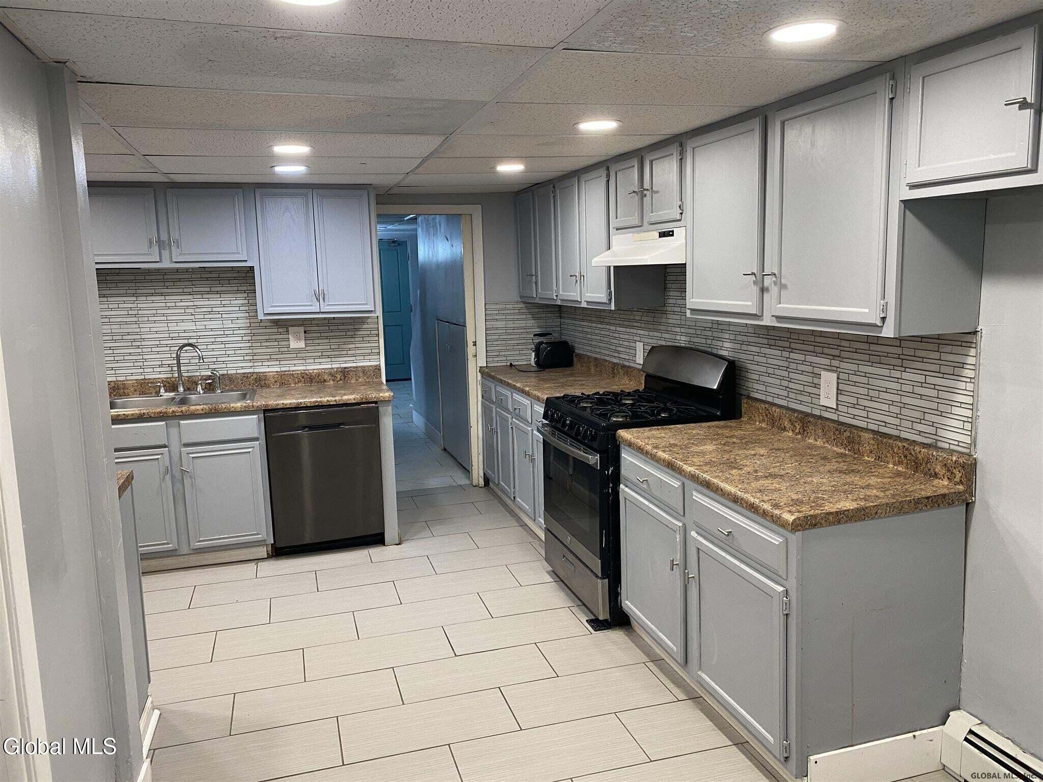 173 Lancaster Street Albany NY 12210