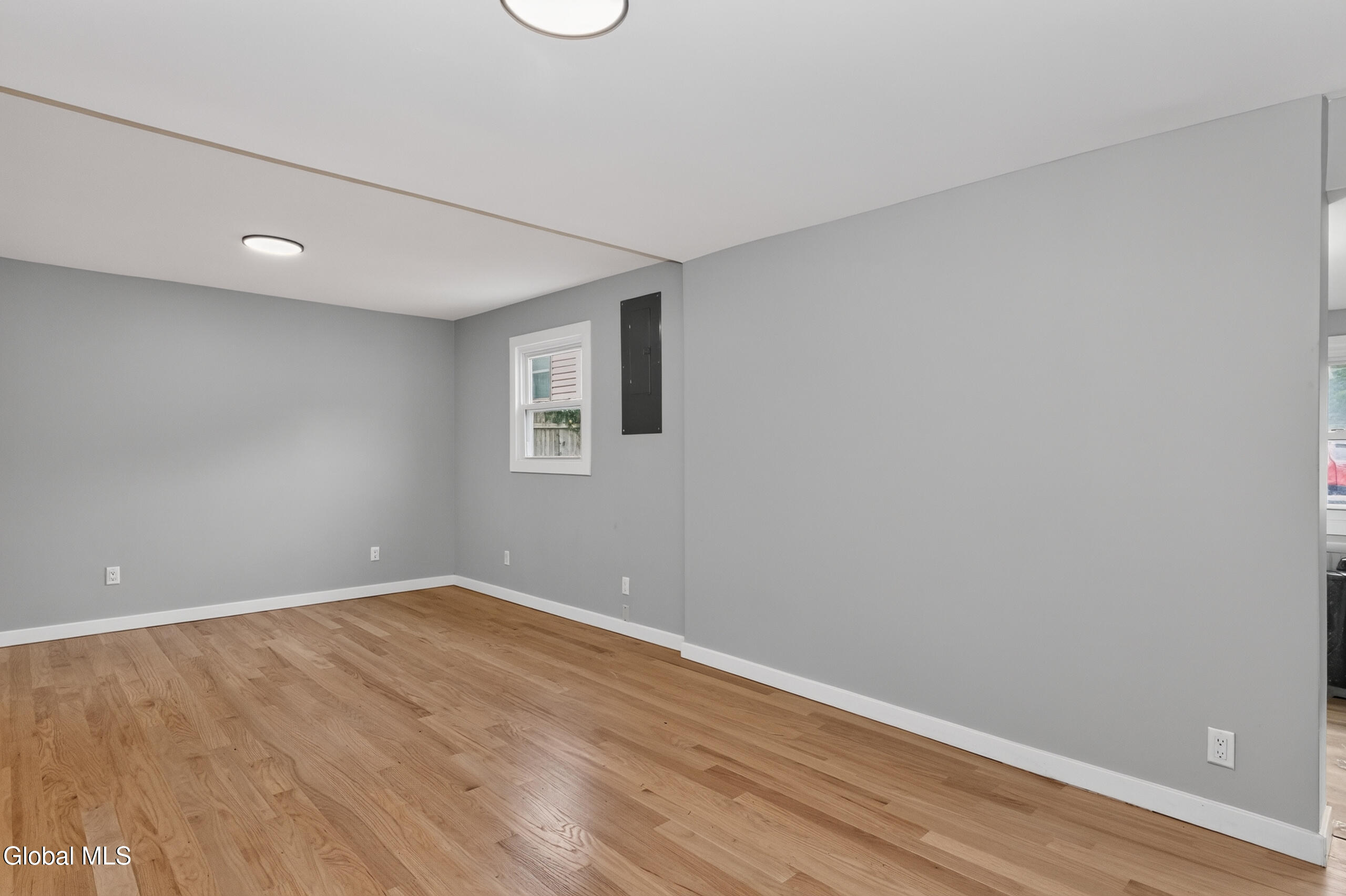 1379 Evergreen Avenue Rotterdam NY 12306