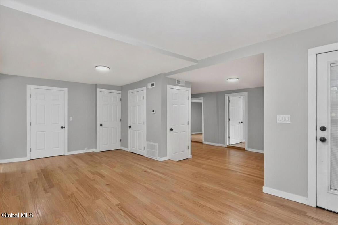 1379 Evergreen Avenue Rotterdam NY 12306