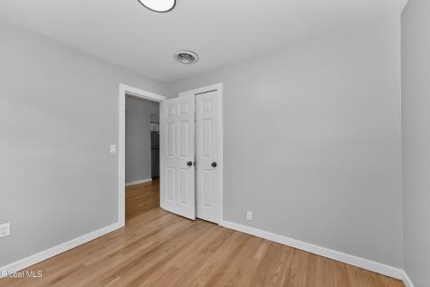 1379 Evergreen Avenue Rotterdam NY 12306