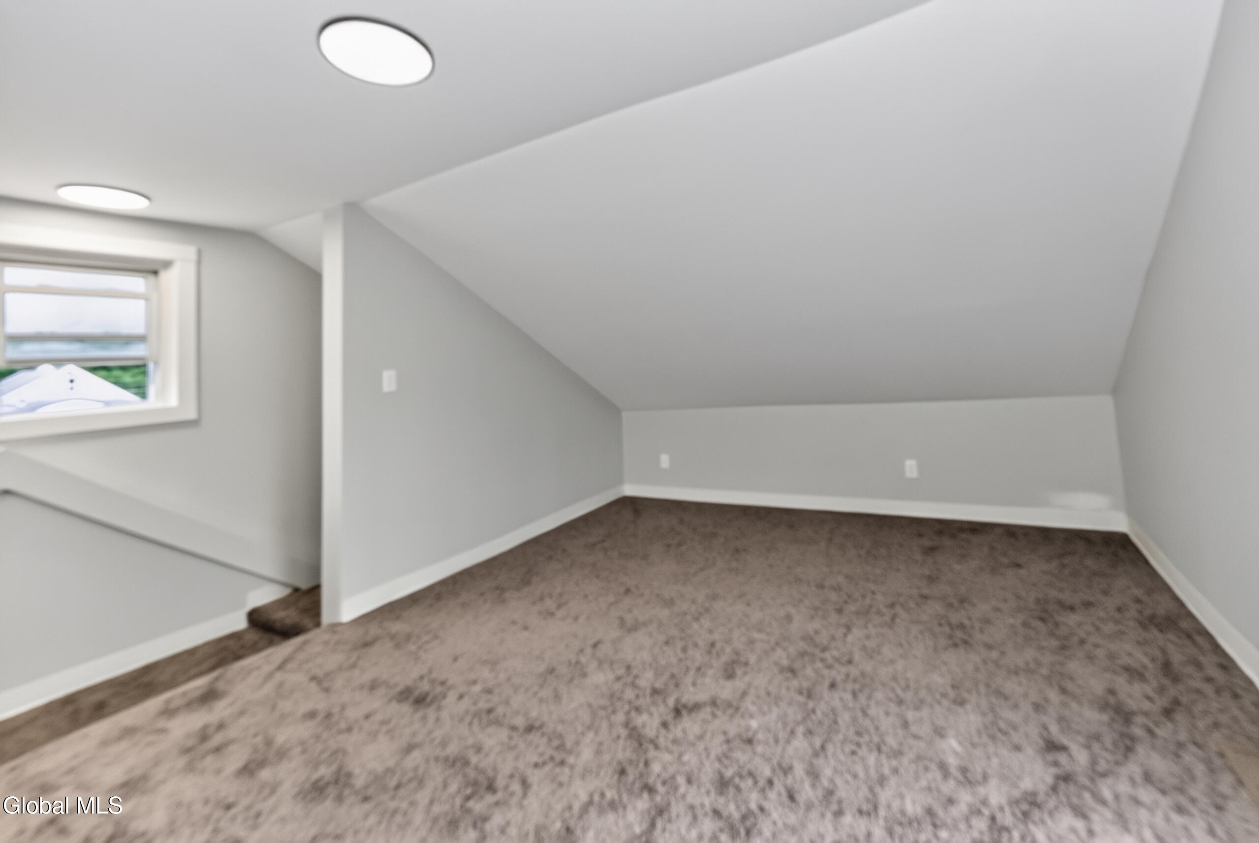 1379 Evergreen Avenue Rotterdam NY 12306