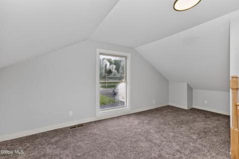 1379 Evergreen Avenue Rotterdam NY 12306