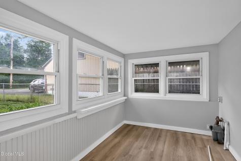 1379 Evergreen Avenue Rotterdam NY 12306
