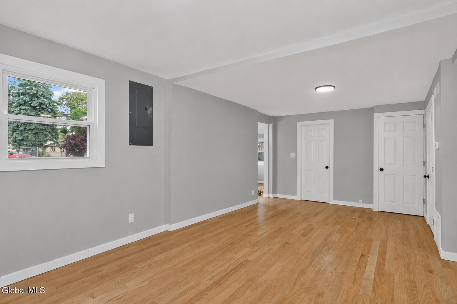 1379 Evergreen Avenue Rotterdam NY 12306