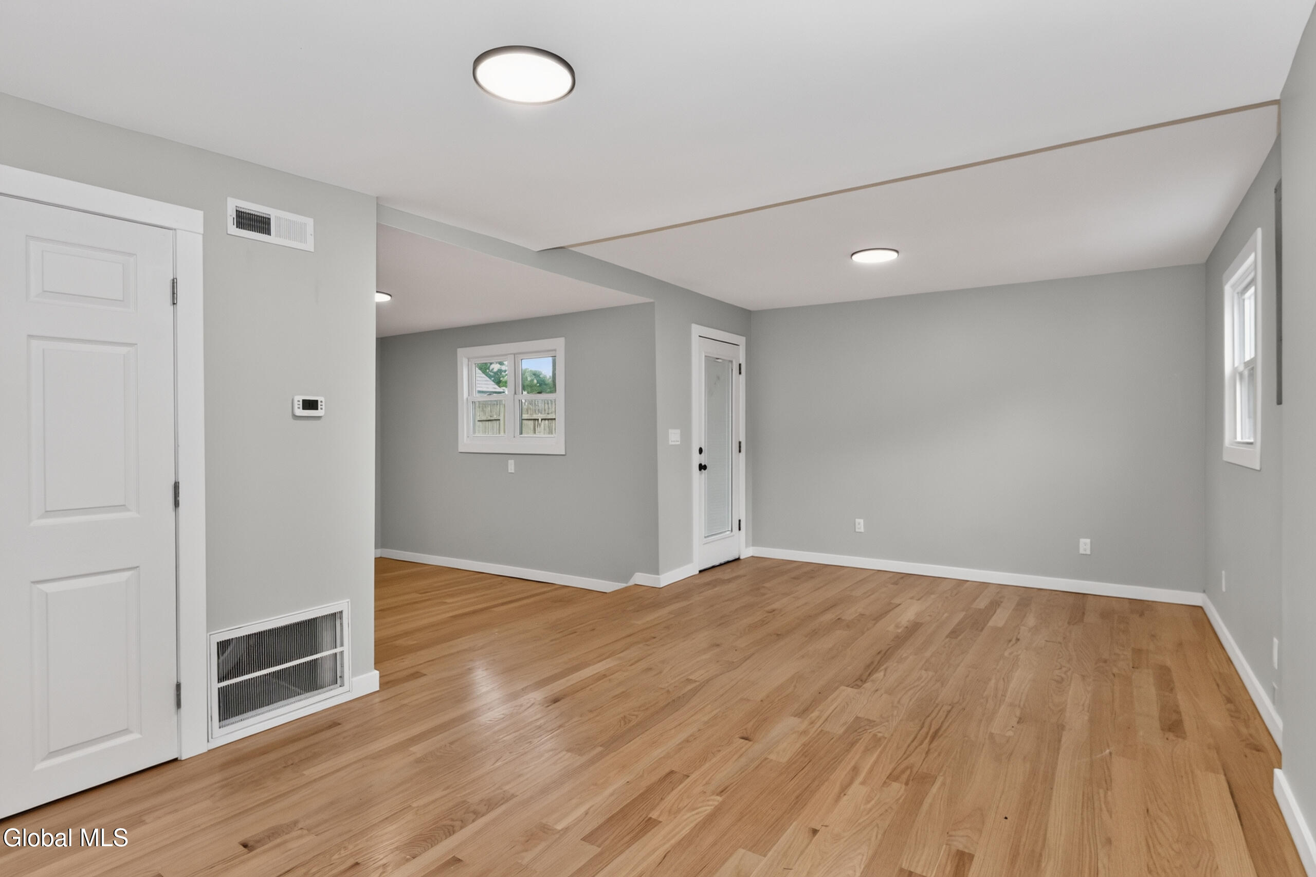 1379 Evergreen Avenue Rotterdam NY 12306