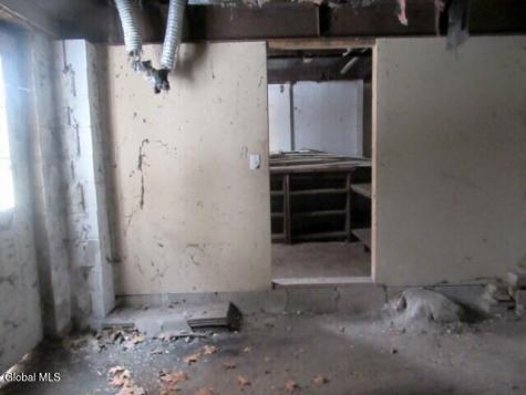 191 Meehan Road Mechanicville NY 12118