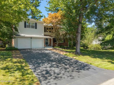 95 Meadowland Street Delmar NY 12054