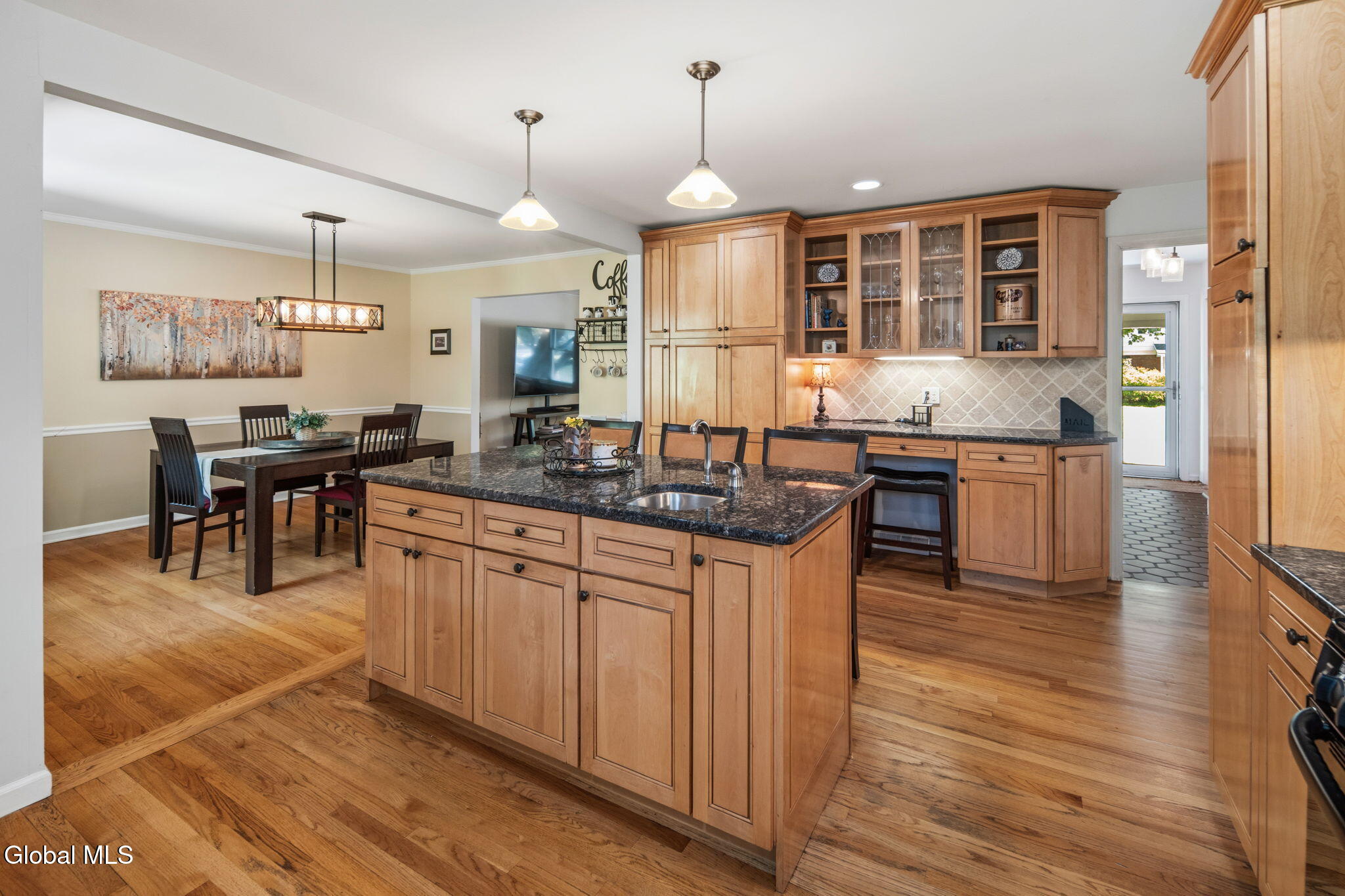 95 Meadowland Street Delmar NY 12054