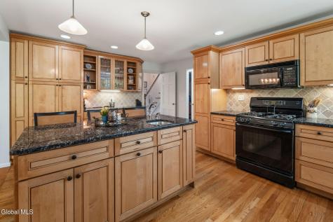 95 Meadowland Street Delmar NY 12054