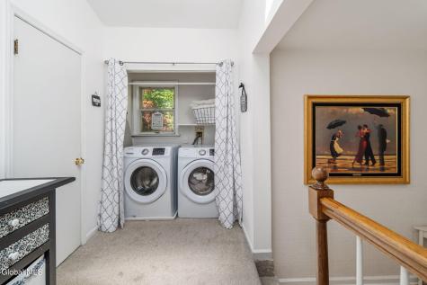 95 Meadowland Street Delmar NY 12054
