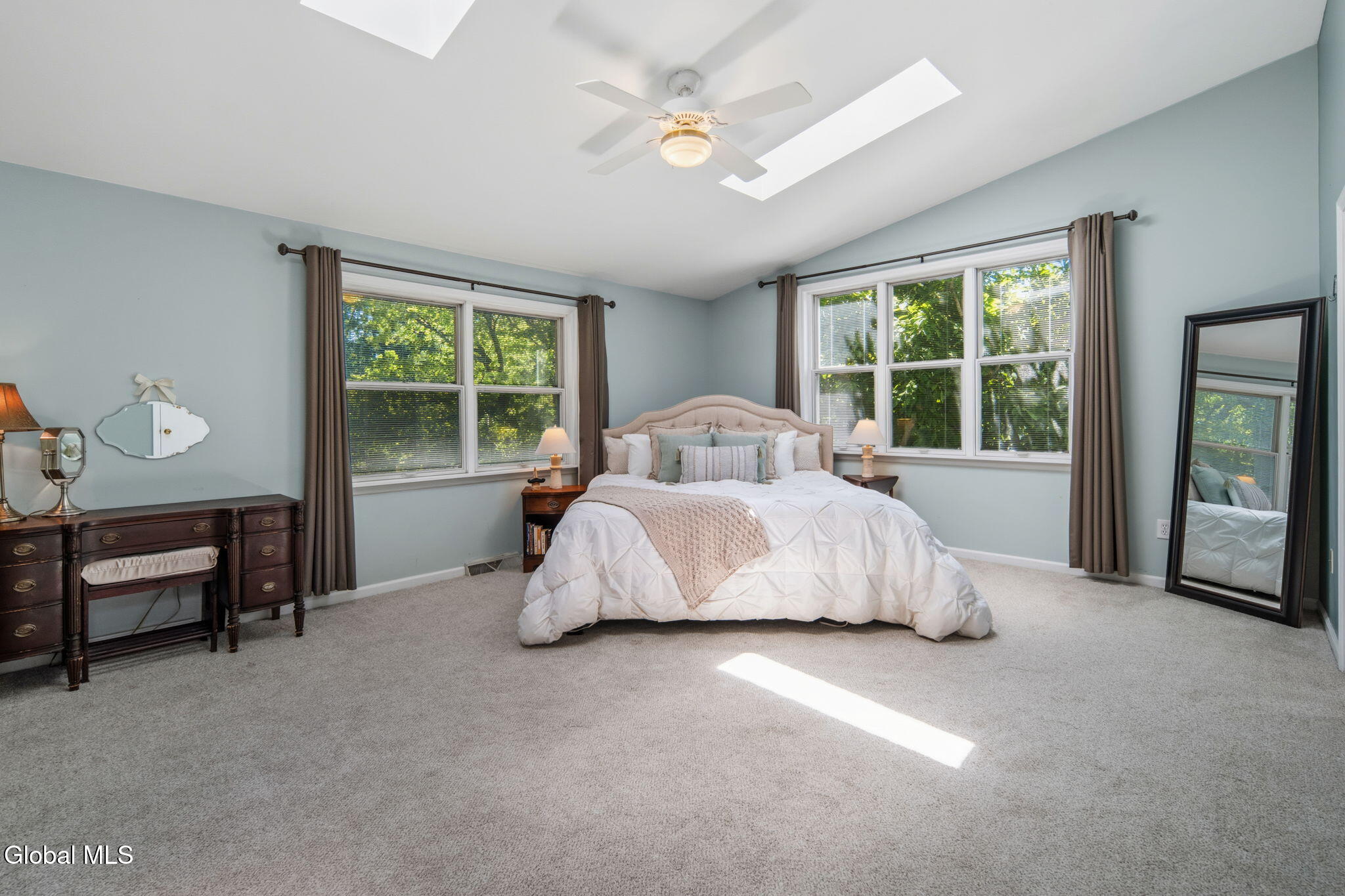 95 Meadowland Street Delmar NY 12054