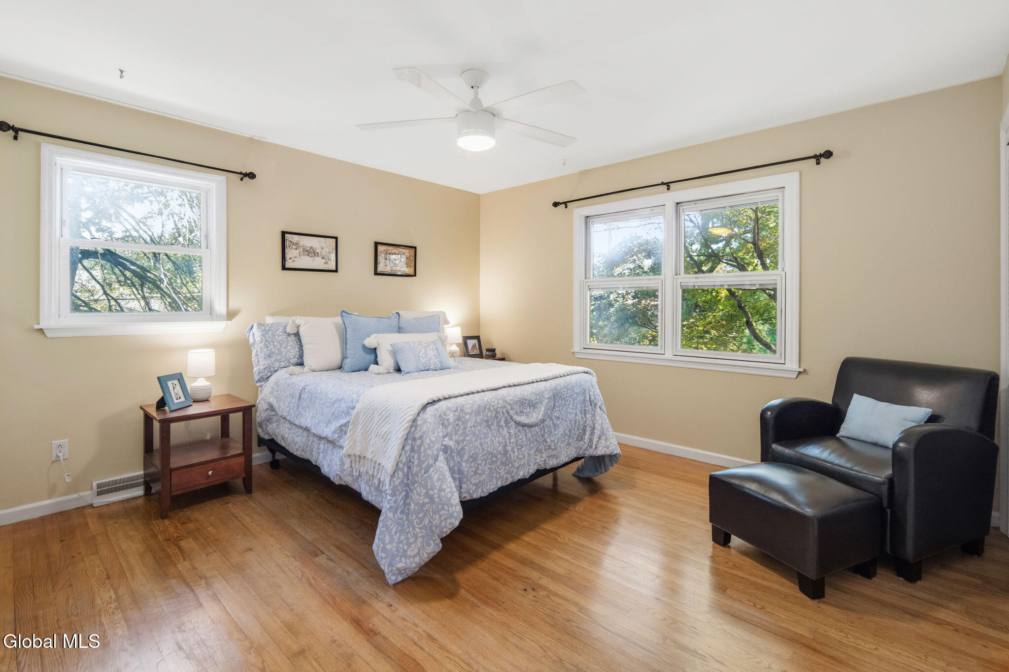 95 Meadowland Street Delmar NY 12054