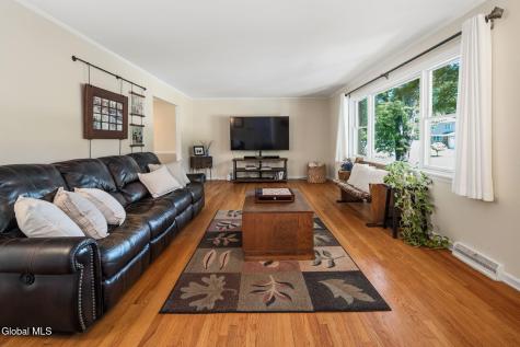 95 Meadowland Street Delmar NY 12054