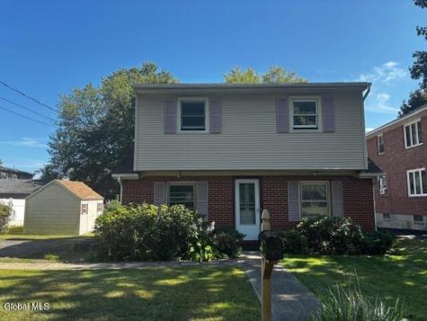 6 Pine Street Guilderland NY 12203