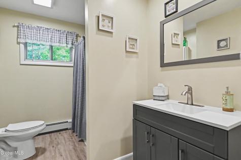 206 Hillview Road Gloversville NY 12078