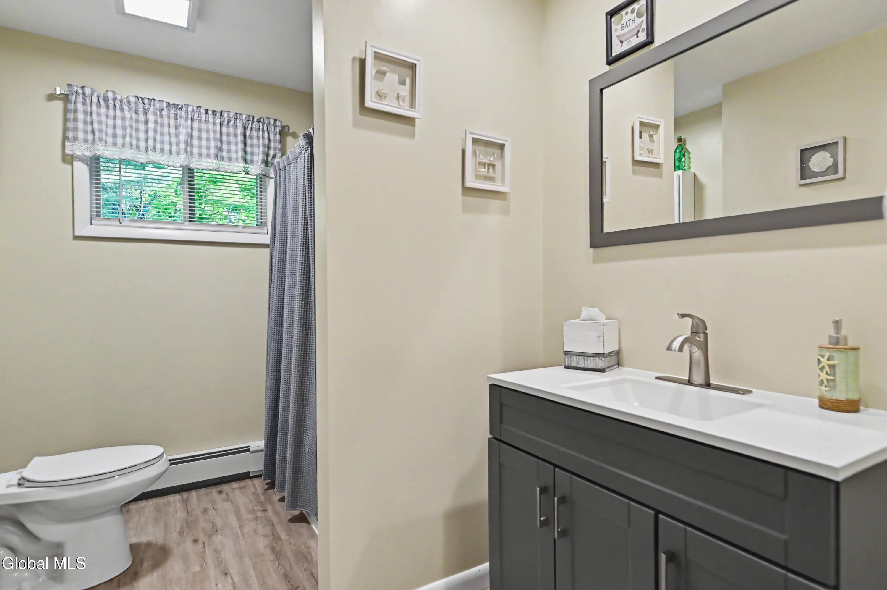 206 Hillview Road Gloversville NY 12078