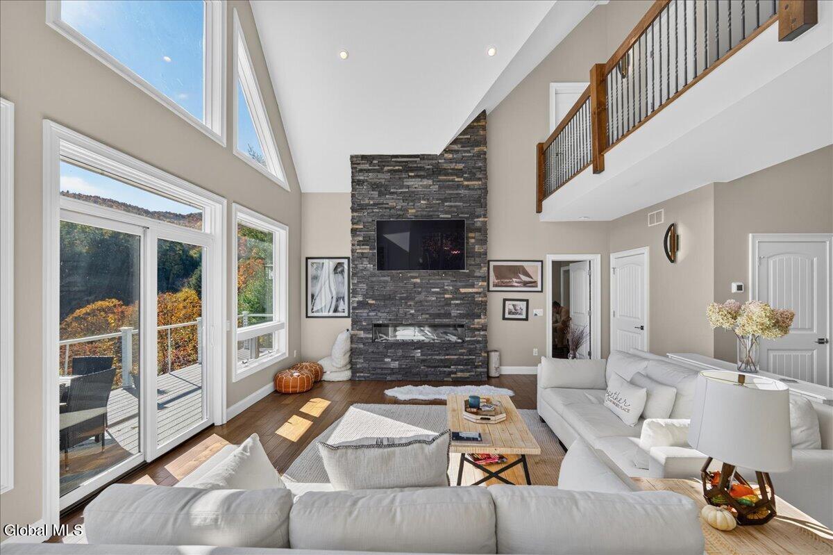 56 Olde Coach Road Diamond Point NY 12824
