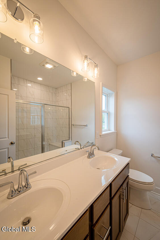 49 Heritage Way Selkirk NY 12158