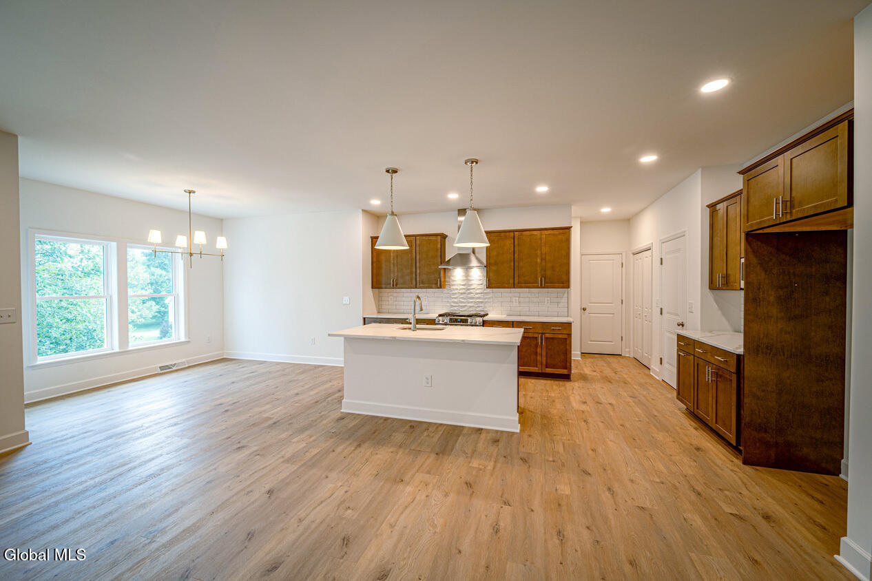 49 Heritage Way Selkirk NY 12158