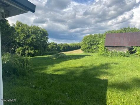 25 William Cipperly Road Hoosick Falls NY 12090