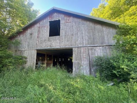 25 William Cipperly Road Hoosick Falls NY 12090