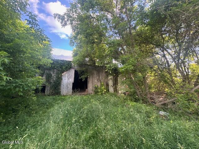 25 William Cipperly Road Hoosick Falls NY 12090