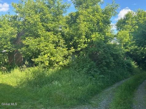 25 William Cipperly Road Hoosick Falls NY 12090