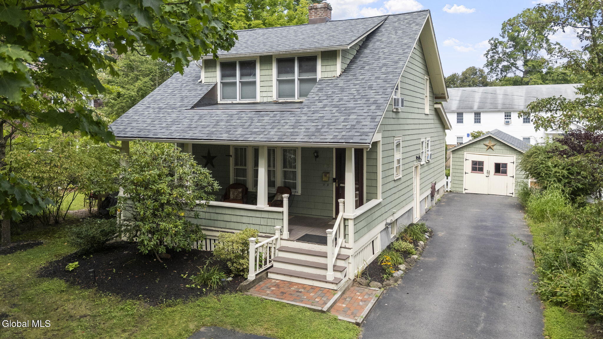 83 Adams Place Delmar NY 12054