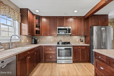 83 Adams Place Delmar NY 12054