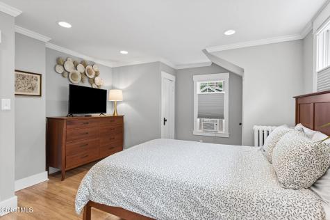 83 Adams Place Delmar NY 12054
