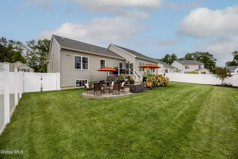 26 Fairmont Drive Clifton Park NY 12065