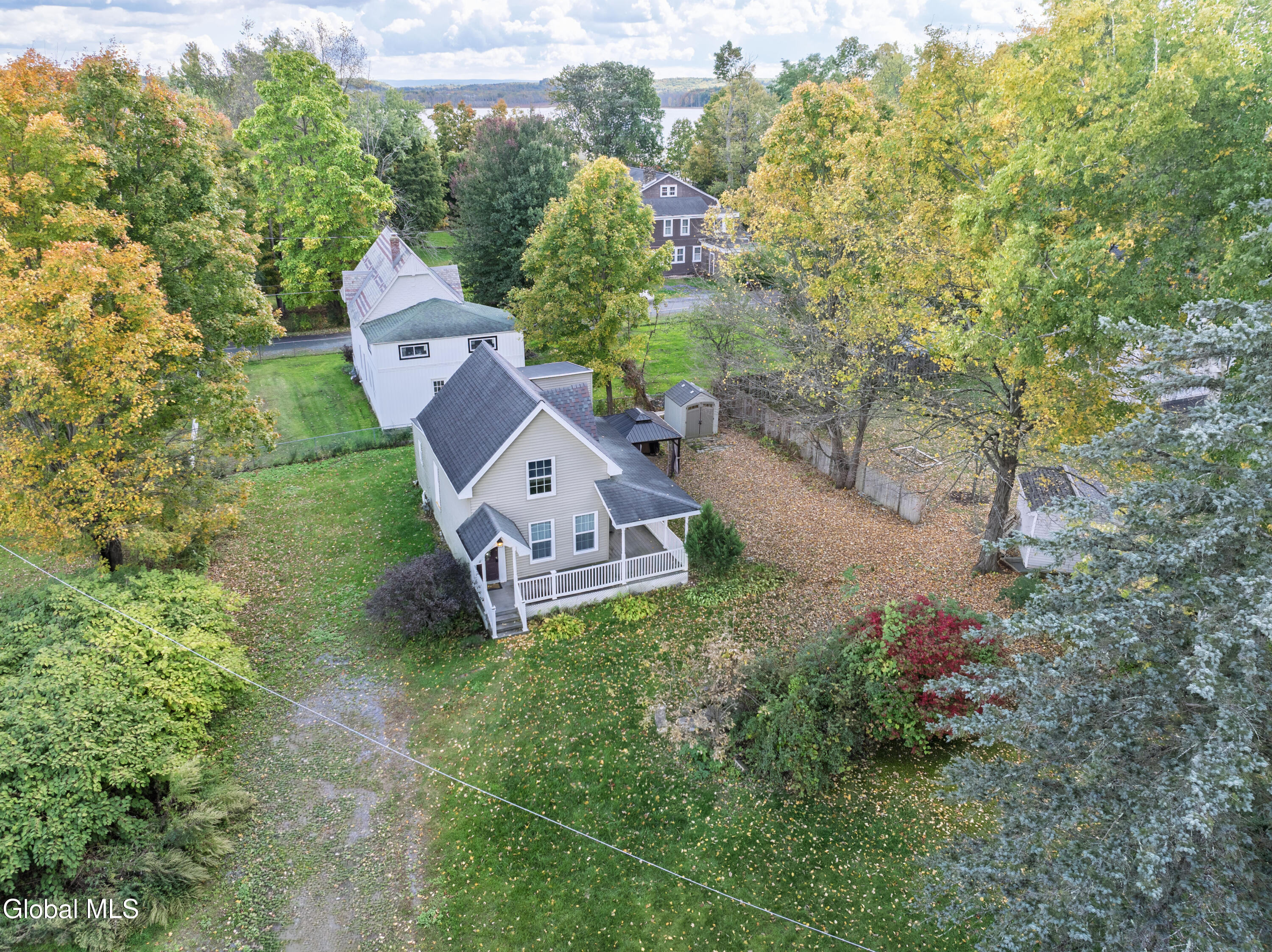 9 Haven Avenue Round Lake NY 12151