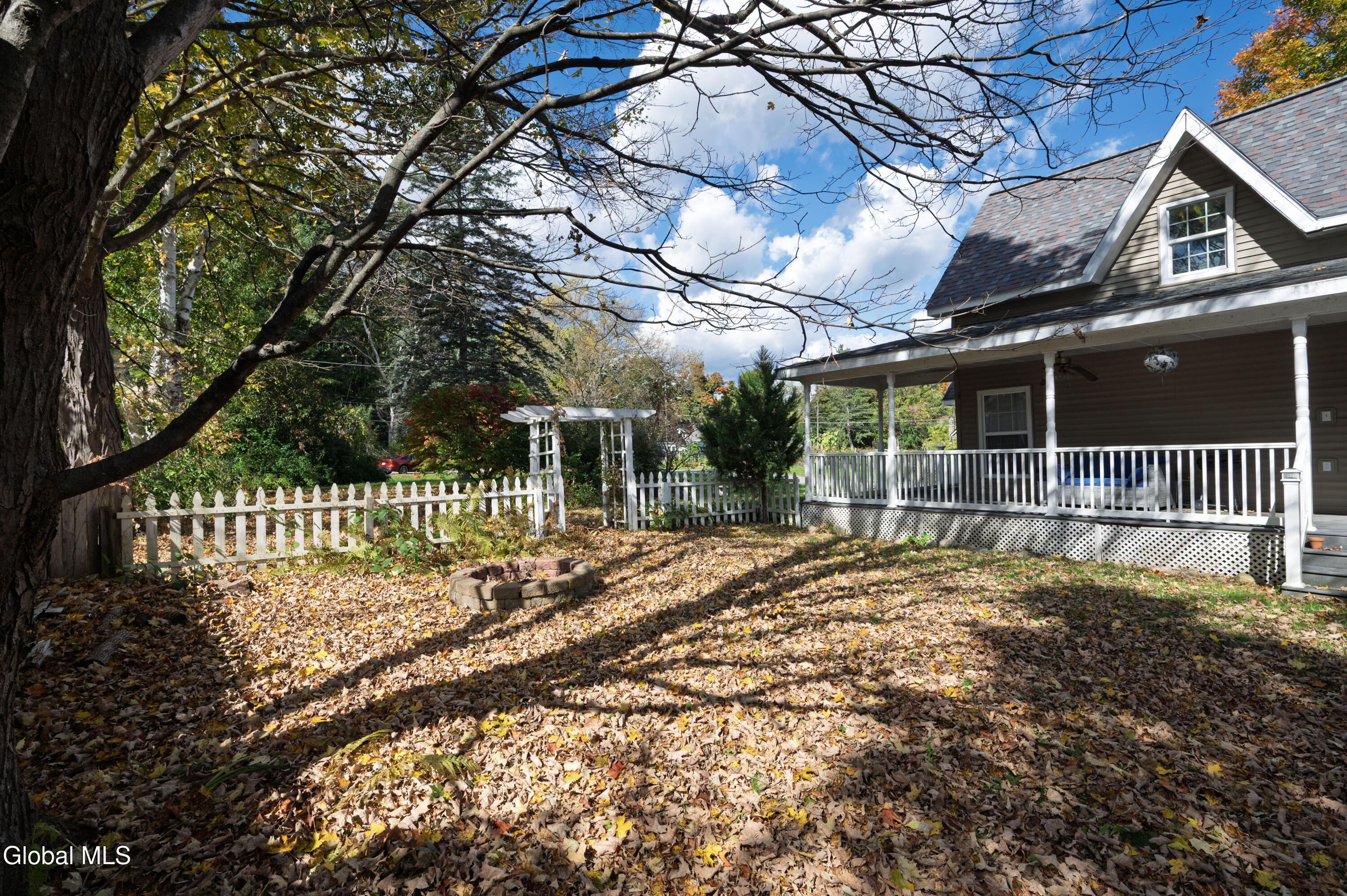 9 Haven Avenue Round Lake NY 12151