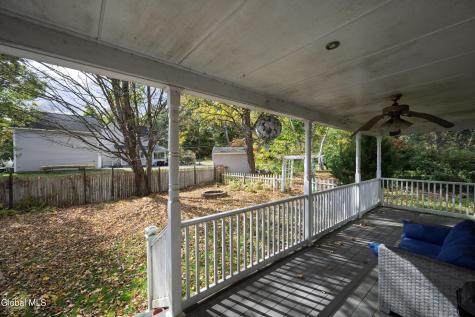 9 Haven Avenue Round Lake NY 12151
