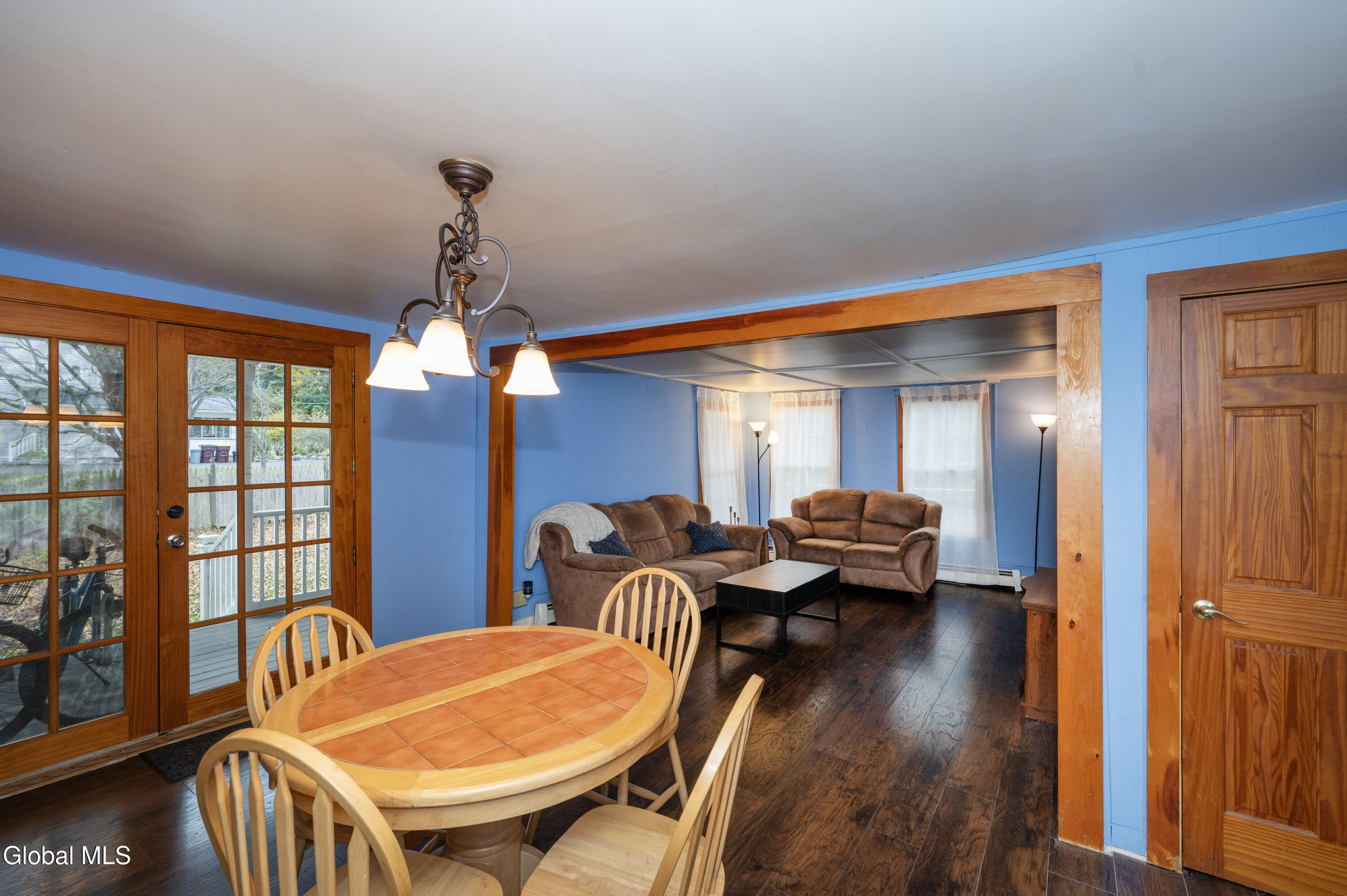 9 Haven Avenue Round Lake NY 12151