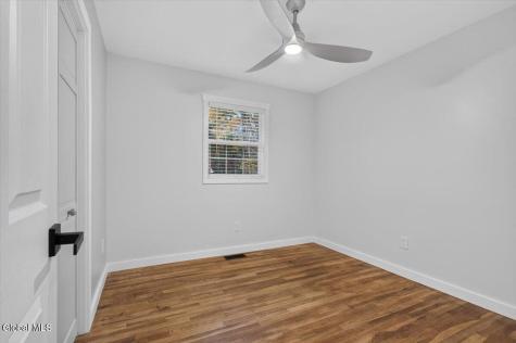 5 Breski Lane Halfmoon NY 12065