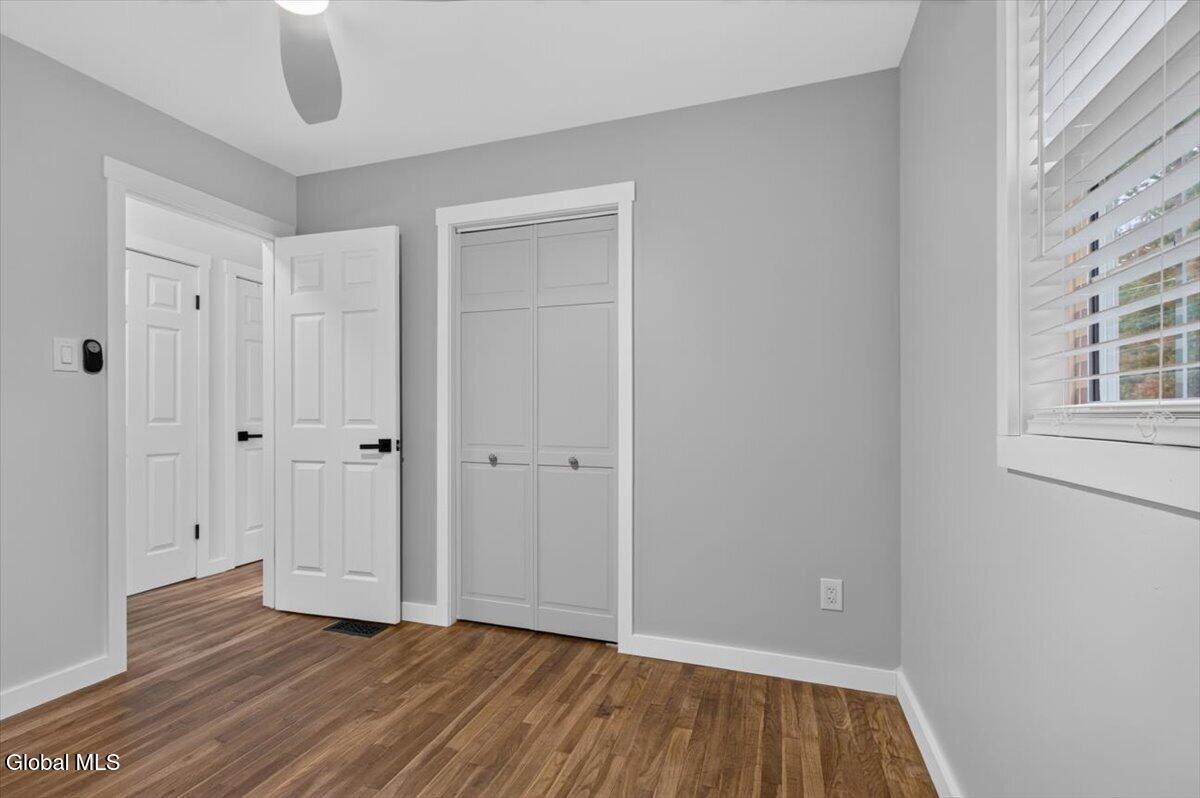 5 Breski Lane Halfmoon NY 12065