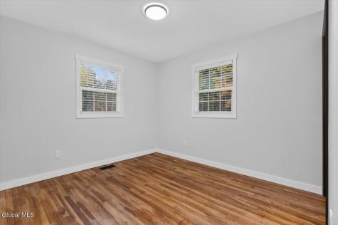 5 Breski Lane Halfmoon NY 12065