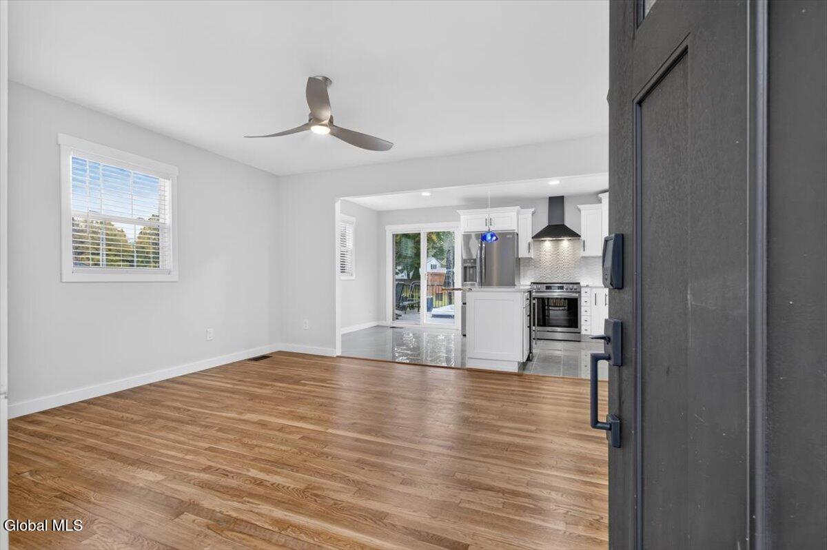 5 Breski Lane Halfmoon NY 12065