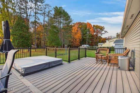 5 Breski Lane Halfmoon NY 12065
